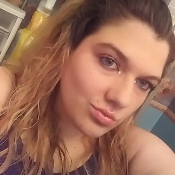 Meet your Posher, Ash - Picture 1 of 1